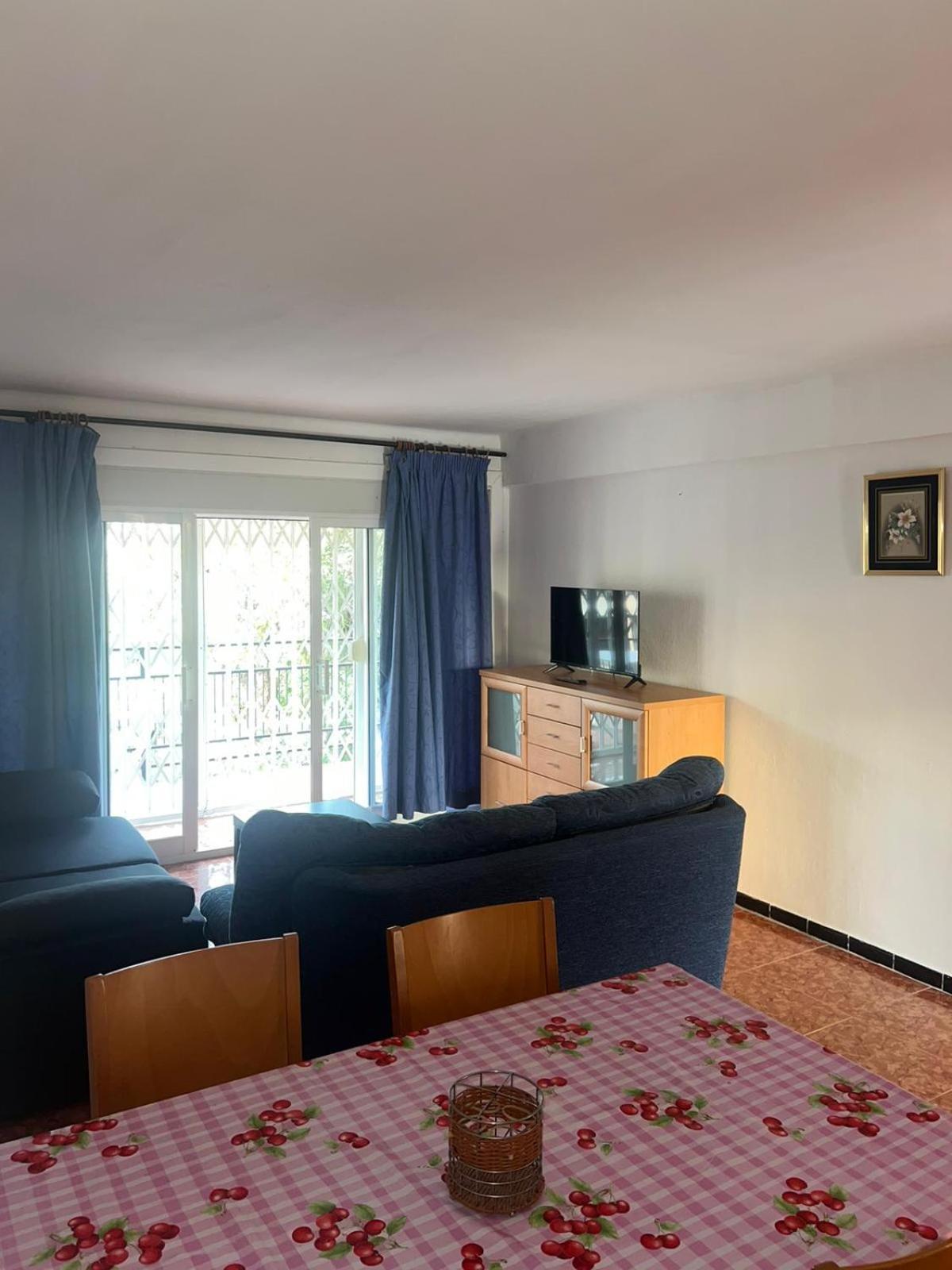 Costa Daurada Apartaments - Pompeyo 坎布里尔斯 外观 照片