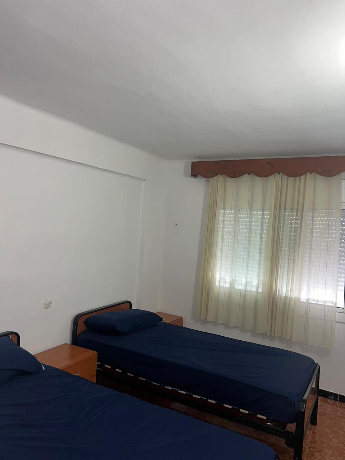 Costa Daurada Apartaments - Pompeyo 坎布里尔斯 外观 照片