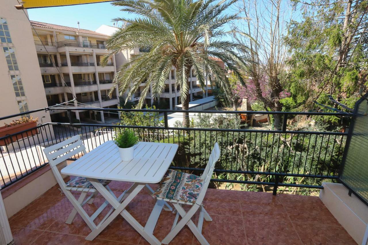 Costa Daurada Apartaments - Pompeyo 坎布里尔斯 外观 照片